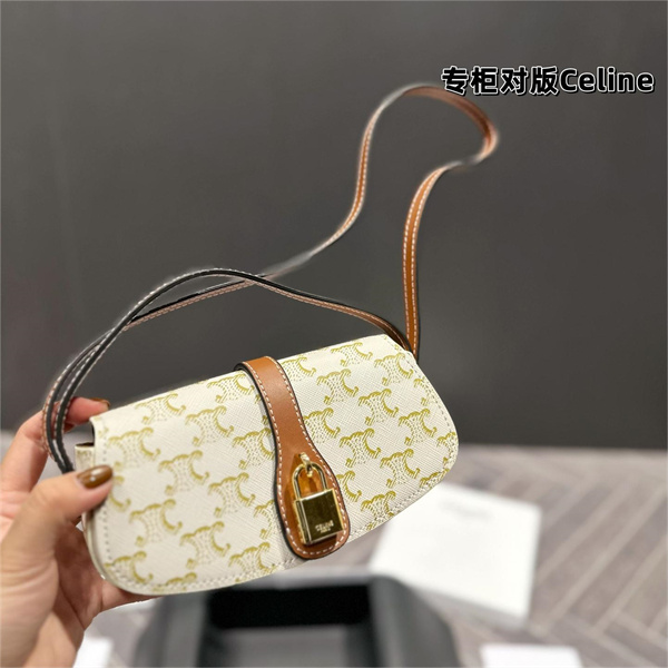 セリーヌ コピー ショルダーバッグ カジュアル トリオンフ ロゴ 柄 モノグラム TABOU CELINE