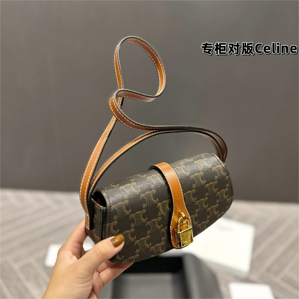 セリーヌ コピー ショルダーバッグ カジュアル トリオンフ ロゴ 柄 モノグラム TABOU CELINE
