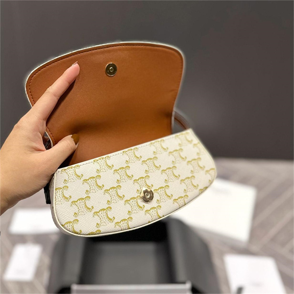 セリーヌ コピー ショルダーバッグ カジュアル トリオンフ ロゴ 柄 モノグラム TABOU CELINE