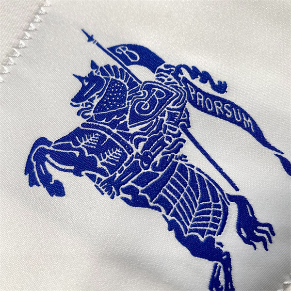 BURBERRY コピー トレーナー 馬術騎士 ロゴ 純綿素材 ユニセックス 貼り付け バーバリー