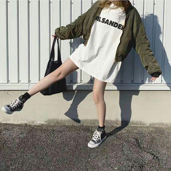 ジルサンダー オーバーサイズ Tシャツ 偽物 ロゴ Tシャツ 欲しい超限定