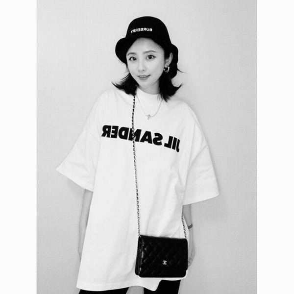 ジルサンダー オーバーサイズ Tシャツ 偽物 ロゴ Tシャツ 欲しい超限定