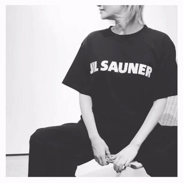 ジルサンダー 偽物 メルカリ ジルサンダー Ｔシャツ コピー 激安2023ss*コットン*ロゴプリント 欲しい超限定