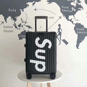 シュプリーム × RIMOWAスーパーコピー トパーズ 4輪 82L マルチホイール IATA ブラック 8041203