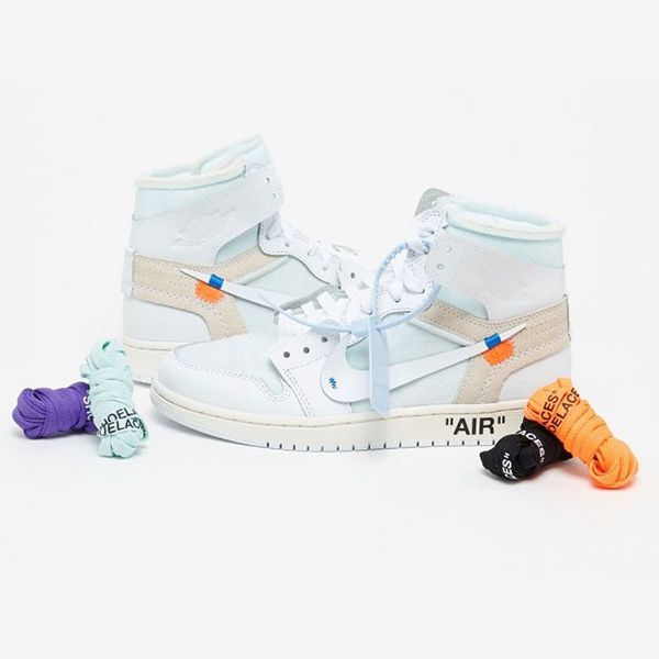 【オフホワイト ナイキ コピーN級品】AIR JORDAN 1 大人気★入手困難