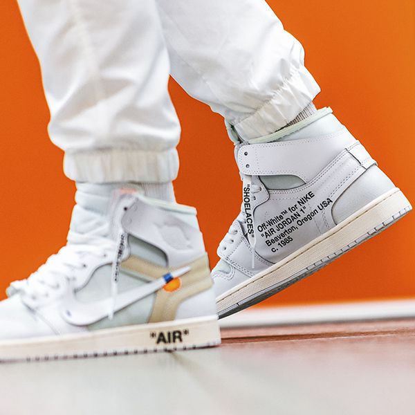 【オフホワイト ナイキ コピーN級品】AIR JORDAN 1 大人気★入手困難