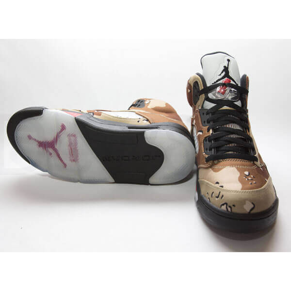 エアフォース シュプリーム 偽物 エアジョーダン スーパーコピー ナイキ シュプリーム Air Jordan 5 エアジョーダン 限定 コラボCamo