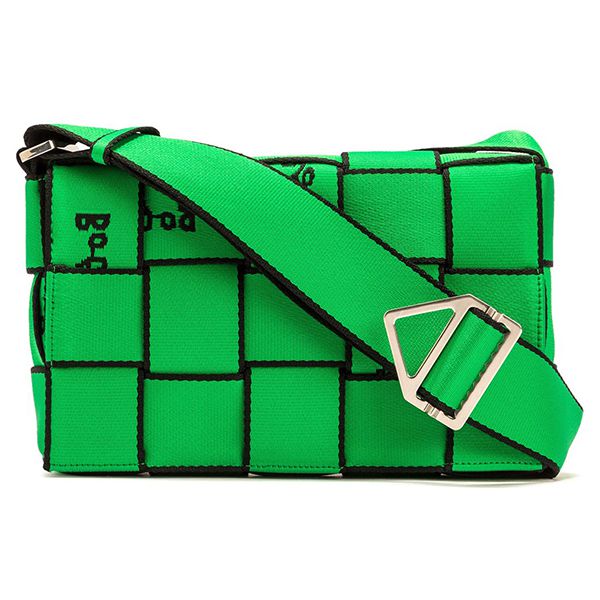 ボッテガヴェネタ カセット 偽物 Bottega Veneta Cassette ウェビングベルト アイコンバッグ Cassette