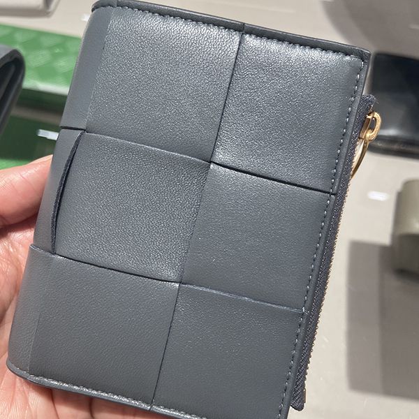 ボッテガヴェネタ 偽物 財布マキシ​【ボッテガヴェネタ】★完売必須★ミニウォレット