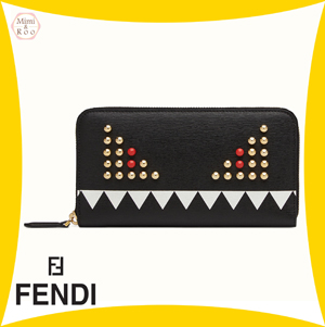 フェンディスーパーコピー フェンディ*POP*PORTAFOGLIO CON CERNIERA SU TRE LATI☆長財布 8M02995QBF0KUR