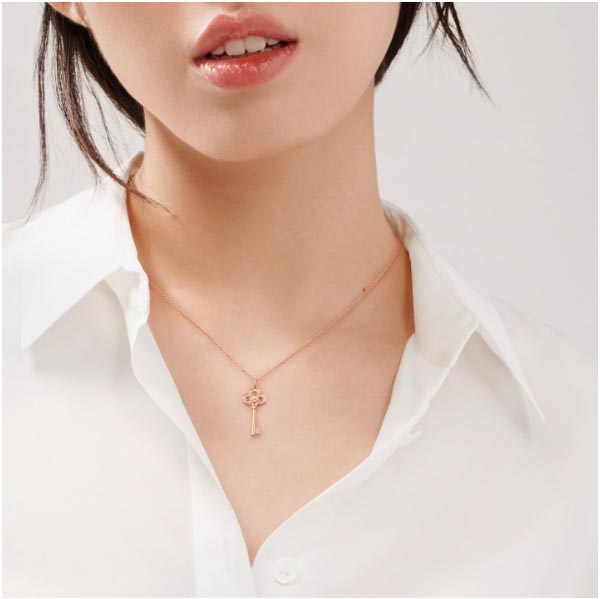 ティファニー ペンダント コピー NEW【Tiffany&Co】プレゼントでも☆愛らしいKey Pendant/unisex