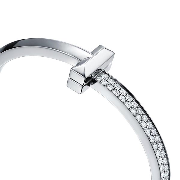 ティファニー Tブレスレット コピー 大人気★おしゃれ！バングル T1 Wide Diamond Hinged Bangle