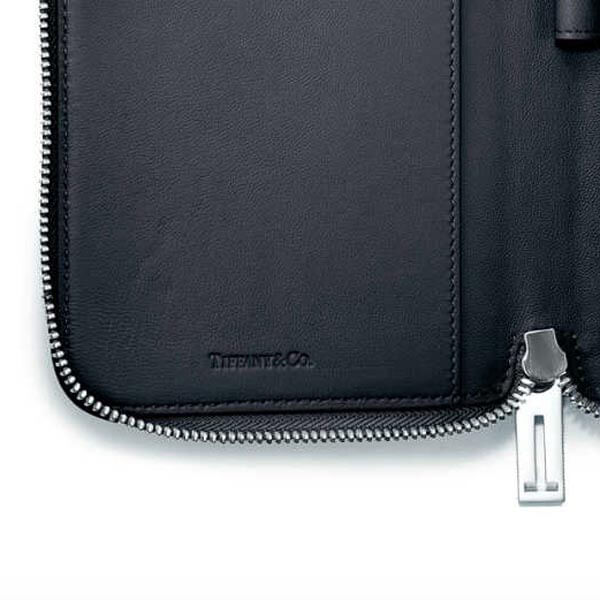 Tiffany&Co(ティファニー 財布 コピー) ジップ トラベル ウォレット 4色展開