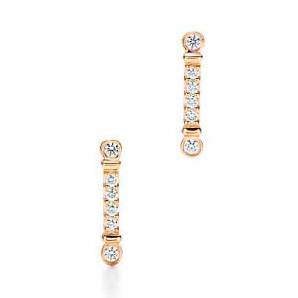 人気ティファニー ピアス 偽物 18K ダイヤモンドバー ピアス