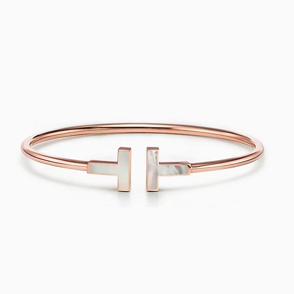 ティファニー Tブレスレット 偽物【Tiffany&Co.】大人気☆Mother-of-pearl Wire Bracelet 18K GOLD