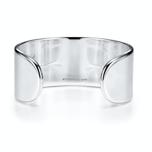 ティファニー カフ 偽物【Tiffany&Co.】新作☆リターン トゥ ティファニー ワイド カフ