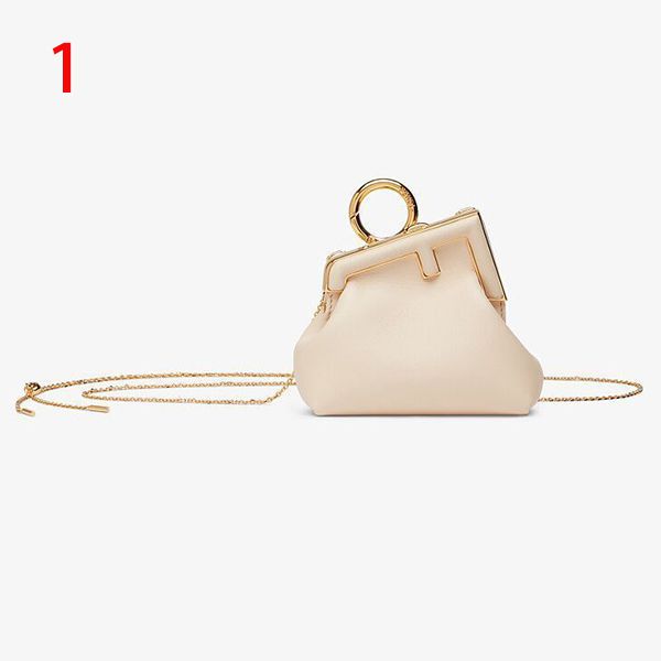 フェンディ 偽物 クラッチ【入手困難】ナッパレザー★FIRST CHARM★NANO 全色 7AS051ABVEF1BA9