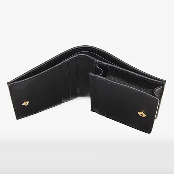 数量限定★フェンディ 財布 偽物 FFロゴ 二つ折り財布 8M0420AD62F0XCZ
