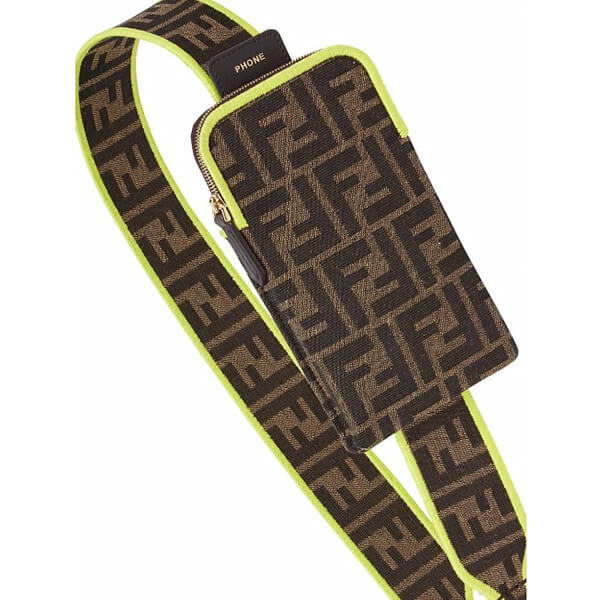 ＜フェンディ ストラップユー 偽物＞ STRAP YOU スマホケース付き ショルダーストラップ