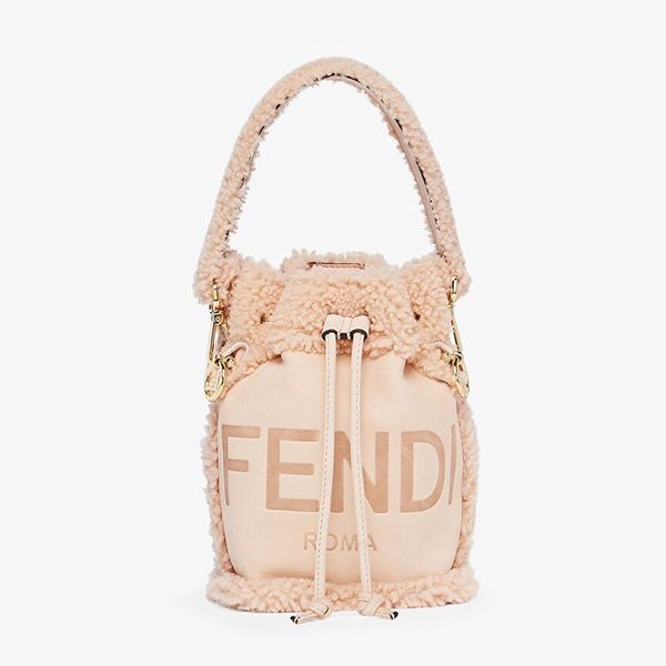 フェンディ もこもこ 偽物モントレゾールヌバック ミニバッグ 2色 8BS010AL9IF136T
