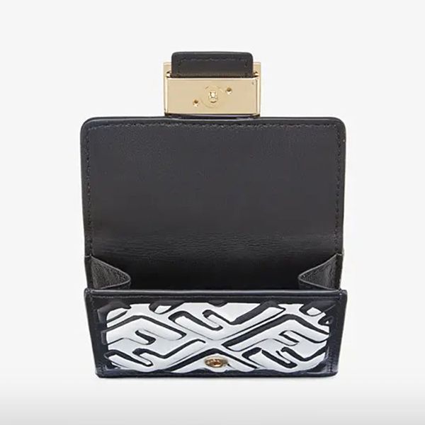 関税送料なし フェンディ 財布 コピー マイクロ バゲット 三つ折り財布 8M0395AD62F0XCZ