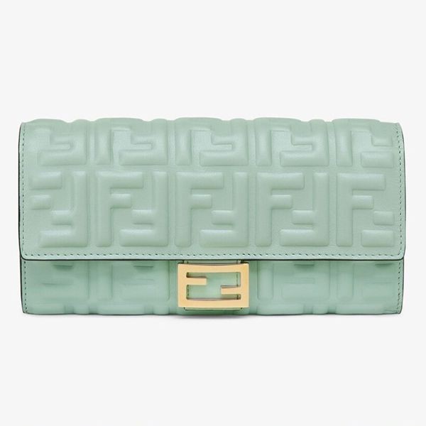 完売間近フェンディ バゲット コンチネンタル 長財布 偽物 9色 8M0251AAJDF0KUR