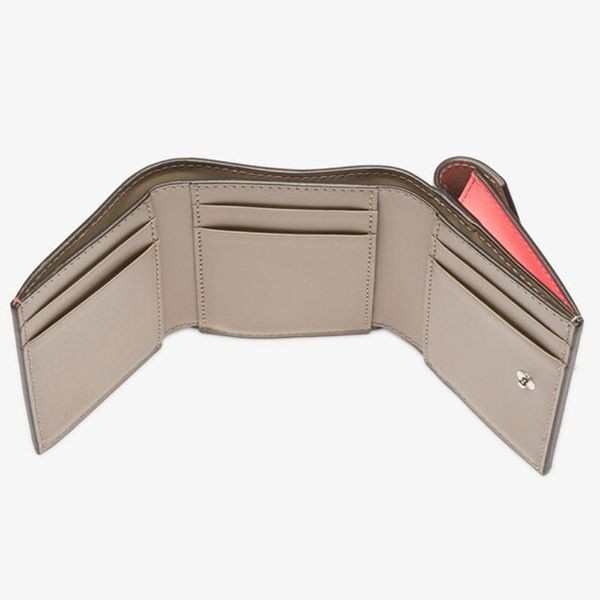 超限定フェンディ スーパーコピー FFダイヤモンド 折りたたみ財布 4色 8M0480ALWAF0KUR