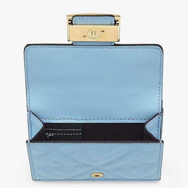 フェンディ 偽物マイクロ ナッパレザー 三つ折り財布 5色 8M0395AAJDF0KUR