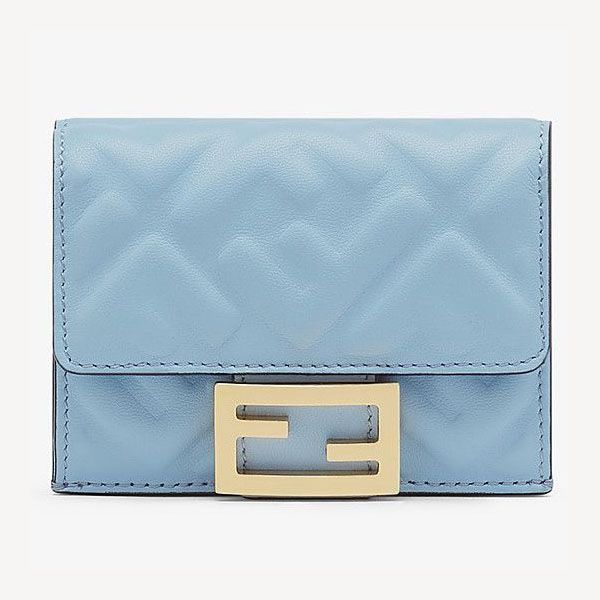 フェンディ 偽物マイクロ ナッパレザー 三つ折り財布 5色 8M0395AAJDF0KUR