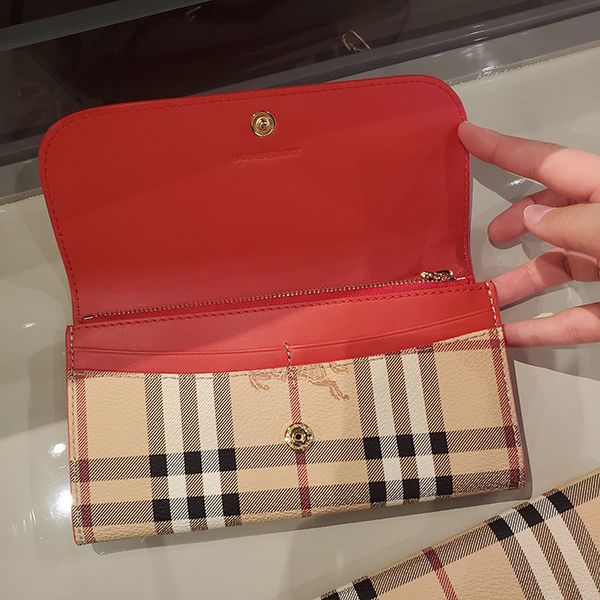 バーバリー 偽物★Harris Wallet ロゴ ハウスチェック 二つ折り 長財布 80328701
