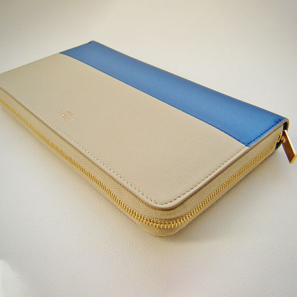 セリーヌ 財布 偽物☆CABASバイカラー長財布 Zipped Multifunction 105013XTM