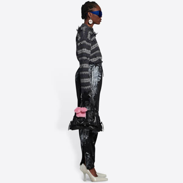 バレンシアガ ショルダーバッグ 偽物 FASHIONSNAP掲載 スモール TOP HANDLE バッグ 6617232X5071000
