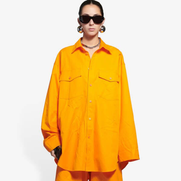 バレンシアガ シャツ 偽物◆OVERSIZE ボタンダウンシャツ 658806TKP077541