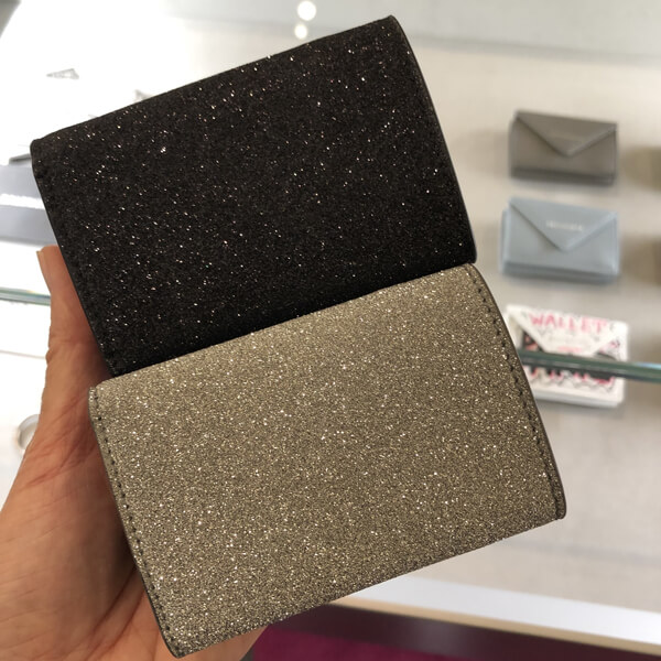 バレンシアガ ミニ財布 コピー バレンシアガ 19新ロゴミニ財布☆各バージョン稀少！日本未入荷追跡付き発送