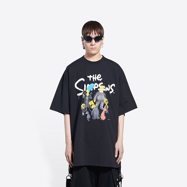 バレンシアガ Tシャツ 偽物 ザシンプソンズ コラボTシャツ 676589TLVG77200