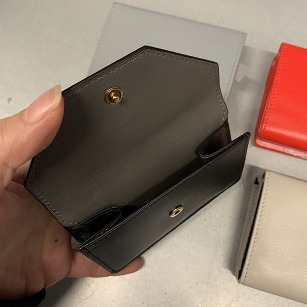 完売人気バレンシアガ エンべループミニウォレット＊各色日本未入荷
