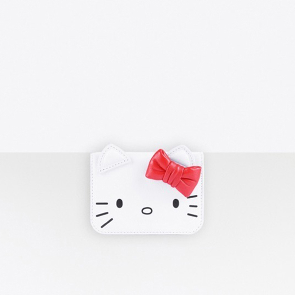 バレンシアガコピー財布 ハローキテ 2023春夏コレクション バレンシアガ キティ 財布 HELLO KITTY ィモチーフ ミニウォレット【限定品】6190171CBQ35616 最新作！