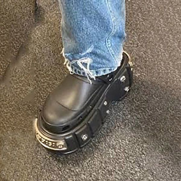 【22SS】バレンシアガ Hard Crocs サンダル クロックス 厚底 ロゴ