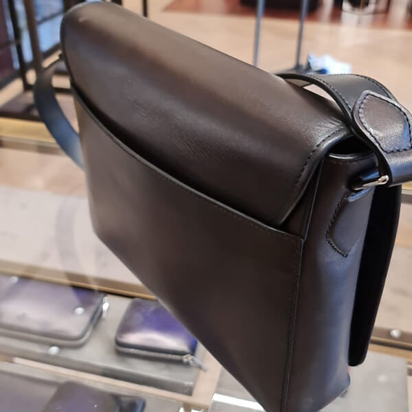 ★ベルルッティ ショルダーバッグ 偽物★2021SS★メッセンジャーバッグ EVERYDAY_PM-V2