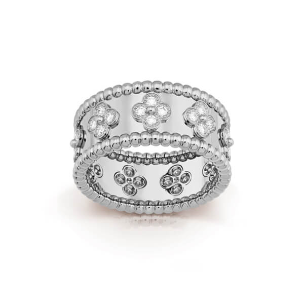 ヴァンクリ 偽物 リング【Van Cleef&Arpels】ペルレ クローバー リング ミディアム