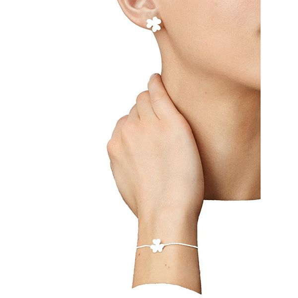 フリヴォル ピアス コピー【大人気】ヴァンクリーフ 偽物 Van Cleef & Arpels Frivole ダイヤピアス VCARP3W100 新作入手困難