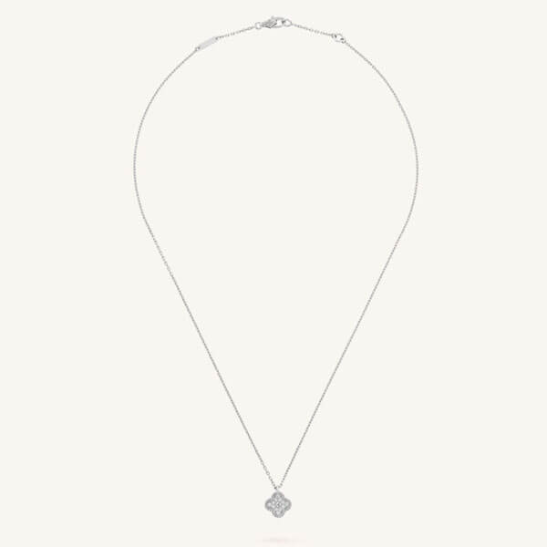 アルハンブラ パロディ ヴァンクリーフ＆アーペル ペンダント コピー[Van Cleef and Arpel] Sweet Alhambra White Gold Diamond VCARO85900