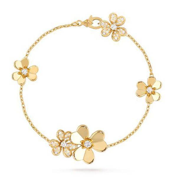 フリヴォル コピー ブレスレットヴァンクリーフ 偽物 【Van Cleef&Arpels】Frivole フリヴォル ダイヤモンド 新作入手困難