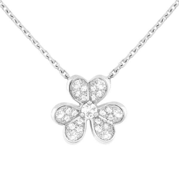 フリヴォル ネックレス コピー ヴァンクリーフ 偽物 Van Cleef & Arpels☆Frivoleネックレス ミニモデル☆Wゴールド 世界中で大人気！