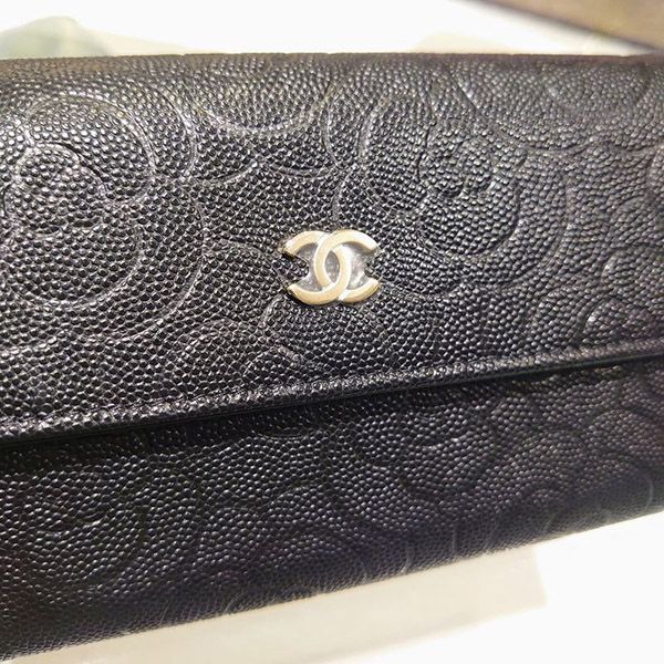 22春夏プレ★シャネル 長財布 パロディ★キャビア 上品なカメリア A82283 B07529 94305