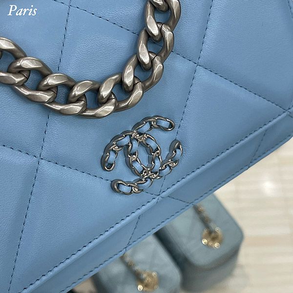22SS！シャネル WOC 偽物シャネル19 ラムレザー BLUE《豪華で美しい！》