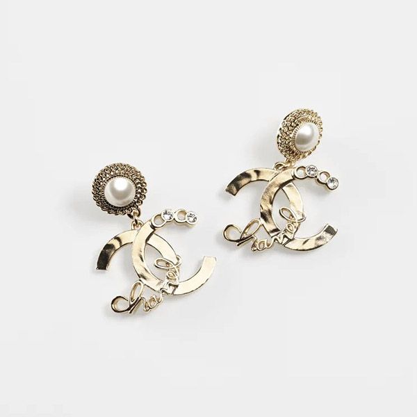 【大人気】シャネル ゴールド CCマーク ピアス 偽物AB7946 B07769 NH123