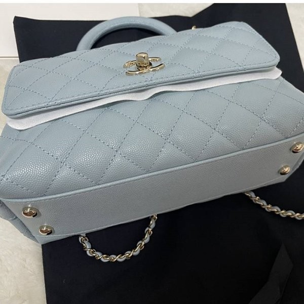 シャネル ココハンドルバッグ コピー 24cm【ちょっぴり気分を変えて】