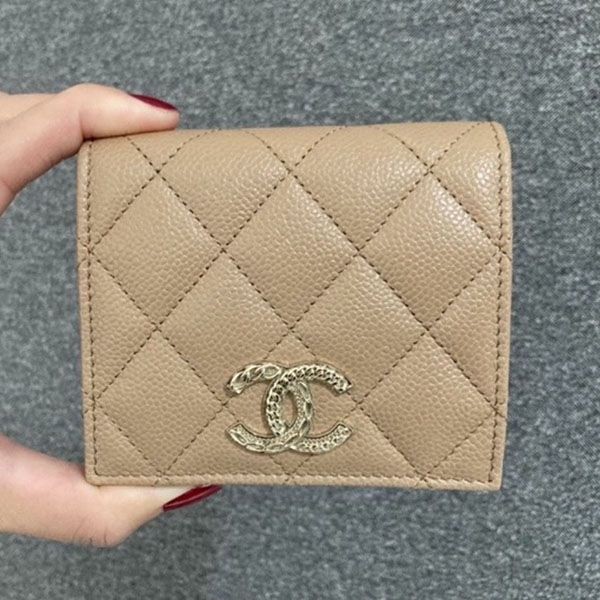 シャネル スモール ウォレット 折り畳み財布 偽物 AP3055 B09324 NK295