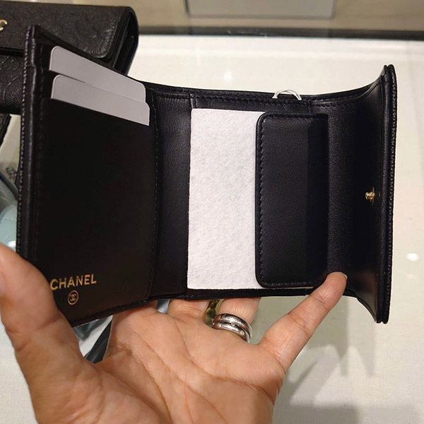 ★シャネル 22春夏プレ 折りたたみ財布 偽物★キャビア AP2585 B07529 94305